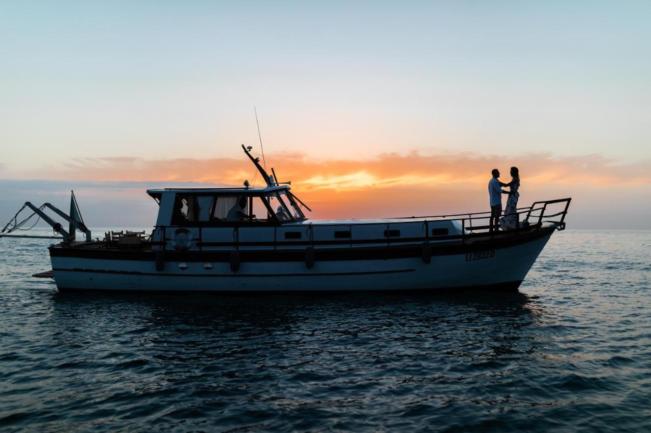 Marta Boat B&B Кастельсардо Екстер'єр фото